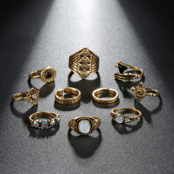 🎉HOST PICK🎉 10 Pc Gold Boho Stackable Ring Set - Picture 1 of 3